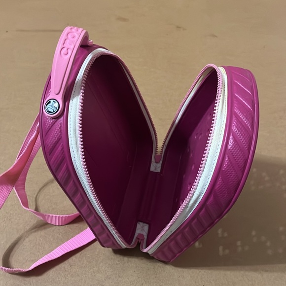 Crocs Mini Backpack - Picture 10 of 10